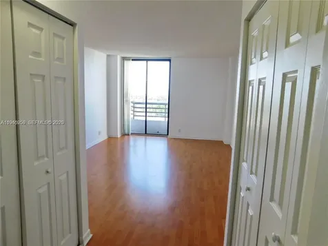 3300 NE 191 Street Aventura FL 33180