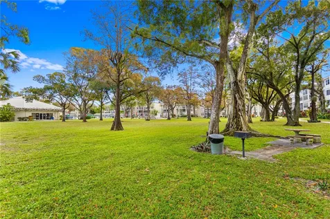 2998 NW 48th Terrace Lauderdale Lakes FL 33313