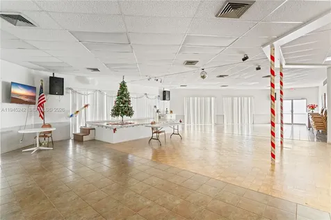 2998 NW 48th Terrace Lauderdale Lakes FL 33313