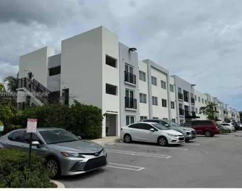 14752 NE 6th Avenue Miami FL 33161