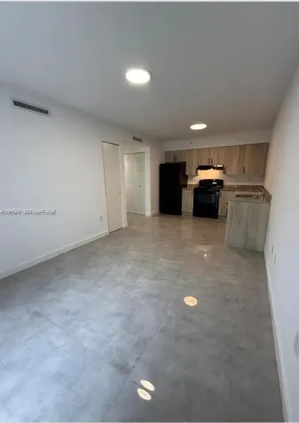 14752 NE 6th Avenue Miami FL 33161
