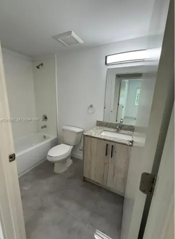14752 NE 6th Avenue Miami FL 33161
