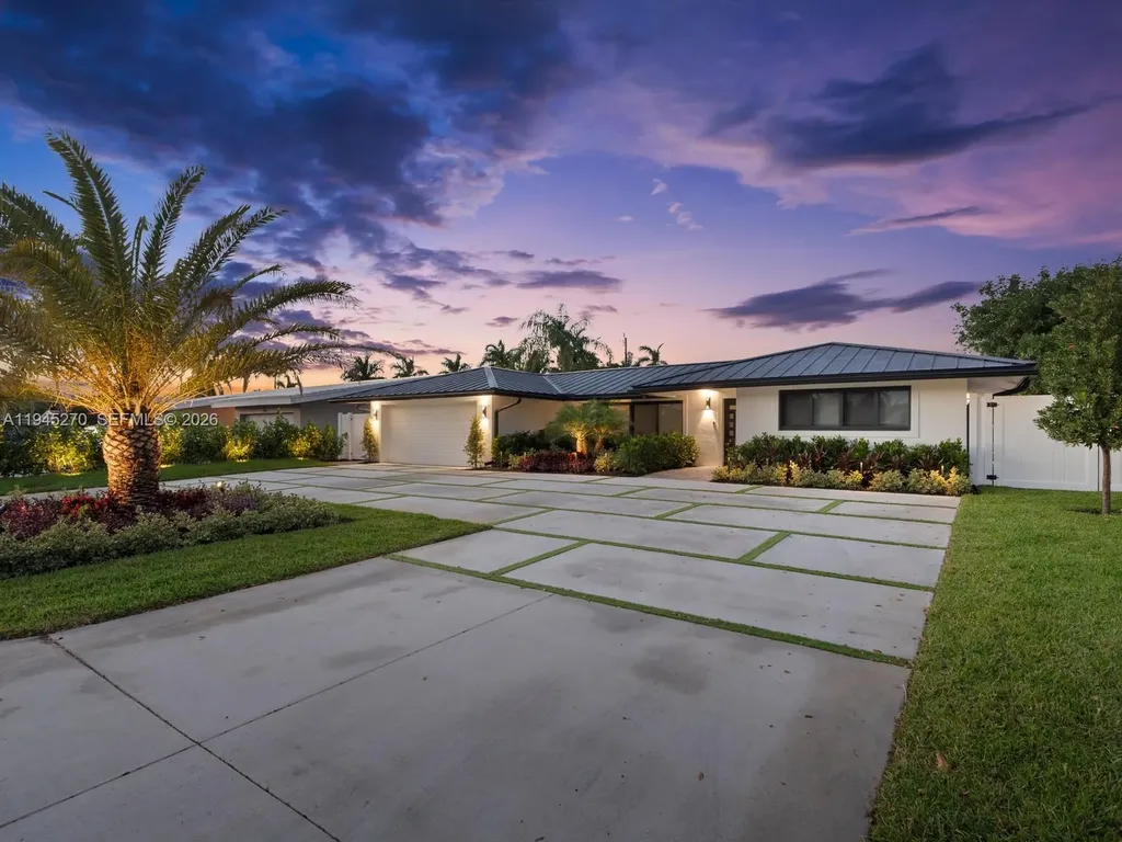 511 SE 14th Street Pompano Beach FL 33060