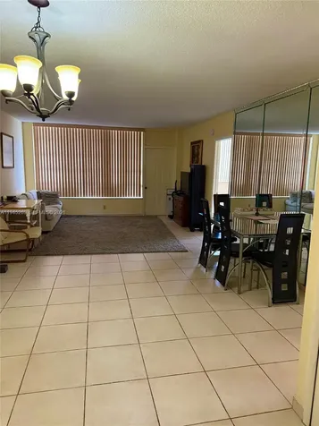 Hallandale Beach FL 33009