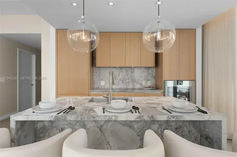 500 Alton Road Miami Beach FL 33139