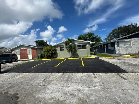 844 SW 10th Street Hallandale Beach FL 33009