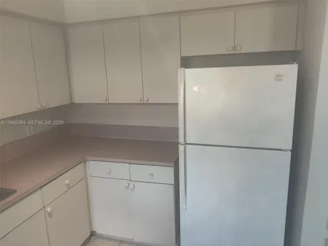 844 SW 10th Street Hallandale Beach FL 33009