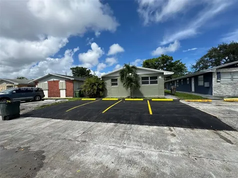 844 SW 10th Street Hallandale Beach FL 33009