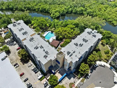 17890 W Dixie North Miami Beach FL 33160