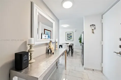 17890 W Dixie North Miami Beach FL 33160