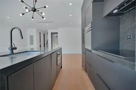 355 NW 50th Street Miami FL 33127