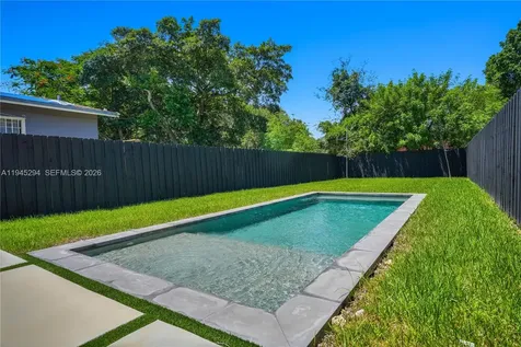 355 NW 50th Street Miami FL 33127