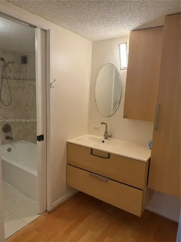 17021 N Bay Road Sunny Isles Beach FL 33160