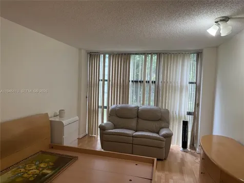 17021 N Bay Road Sunny Isles Beach FL 33160