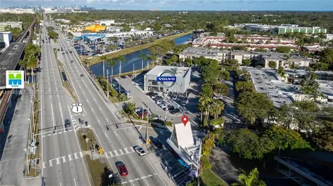 Miami FL 33143