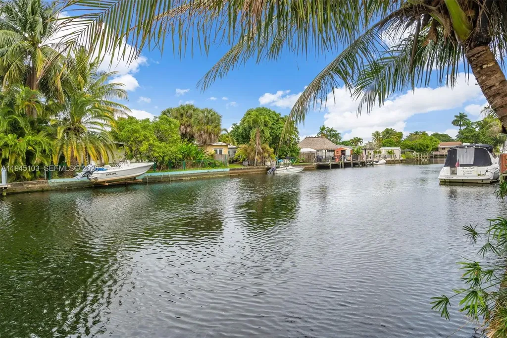 2721 Harding Street Hollywood FL 33020