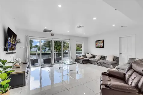 2721 Harding Street Hollywood FL 33020