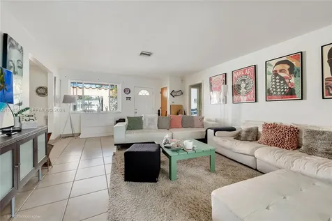 5700 SW 45th Terrace Miami FL 33155