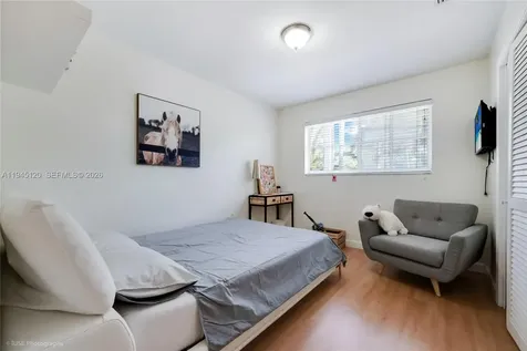5700 SW 45th Terrace Miami FL 33155