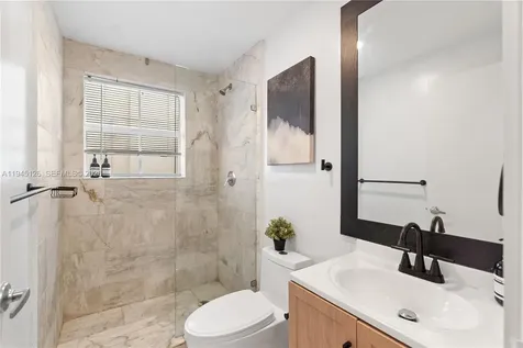 810 7th Street Miami Beach FL 33139