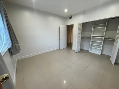 250 S Shore Drive Miami Beach FL 33141