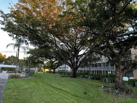 13255 SW 9th Court Pembroke Pines FL 33027