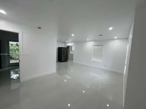 2850 NW 7th Street Fort Lauderdale FL 33311
