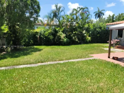 1300 Marseille Drive Miami Beach FL 33141