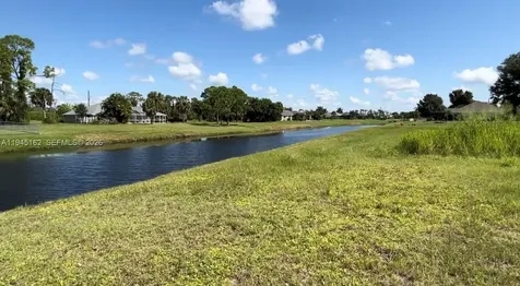401 Rotonda Creek Port Charlotte FL 33947