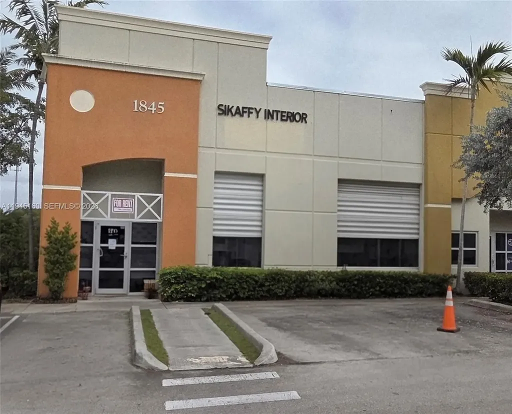 1845 NW 112th Avenue Sweetwater FL 33172