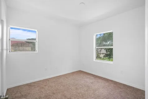 501 Talia Circle Palm Springs FL 33461