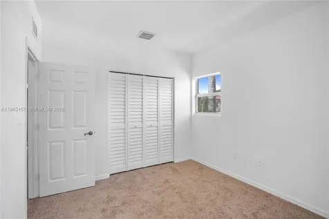 501 Talia Circle Palm Springs FL 33461