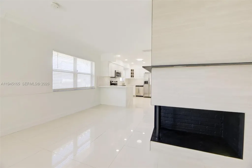 1627 Moffett Street Hollywood FL 33020