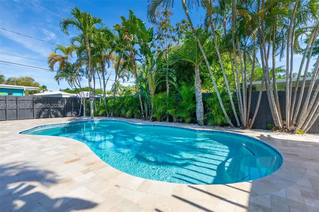 1627 Moffett Street Hollywood FL 33020