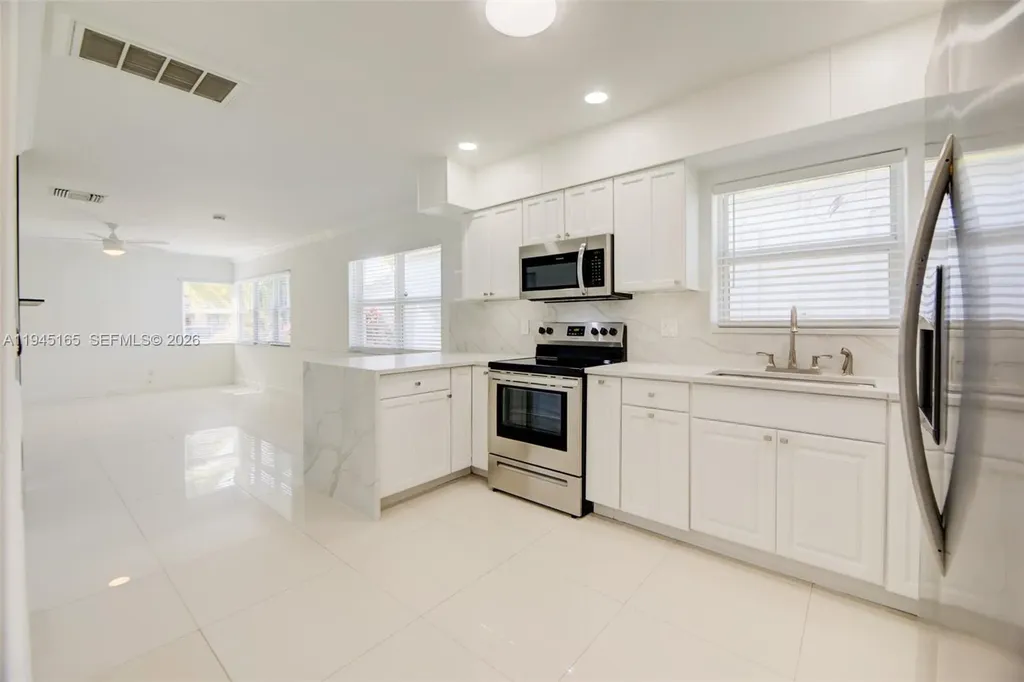 1627 Moffett Street Hollywood FL 33020