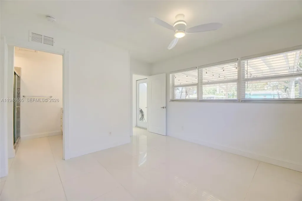 1627 Moffett Street Hollywood FL 33020