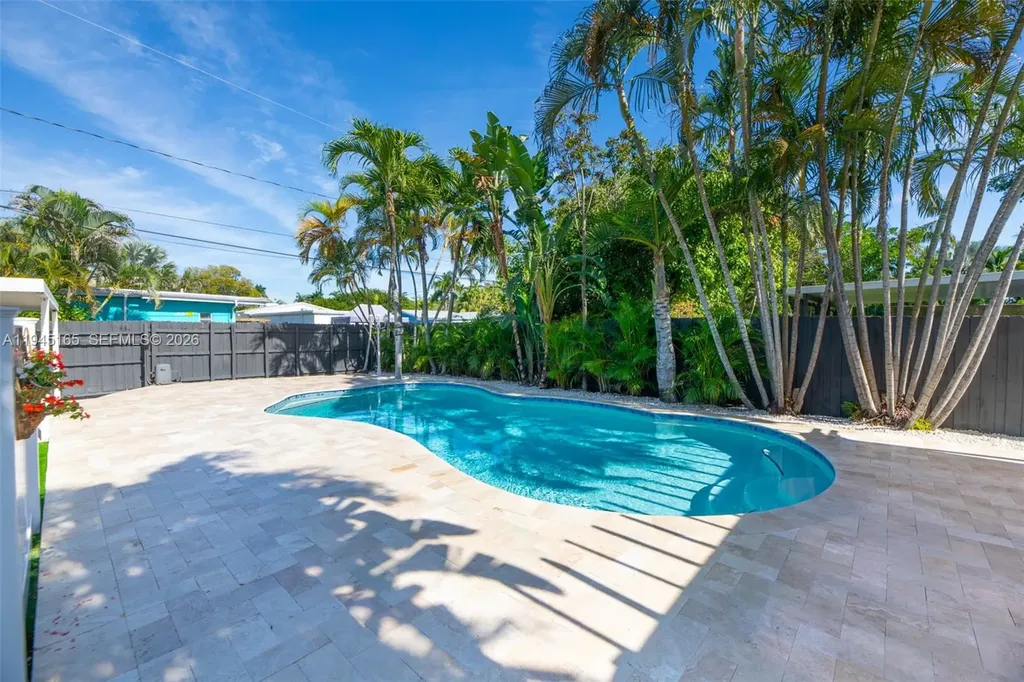 1627 Moffett Street Hollywood FL 33020