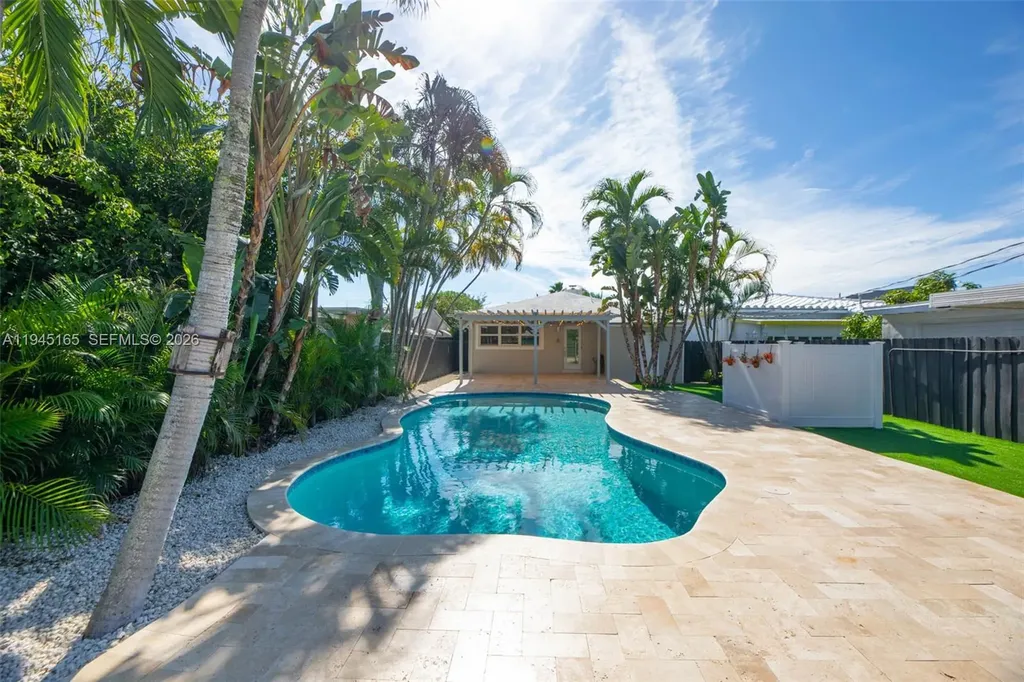 1627 Moffett Street Hollywood FL 33020