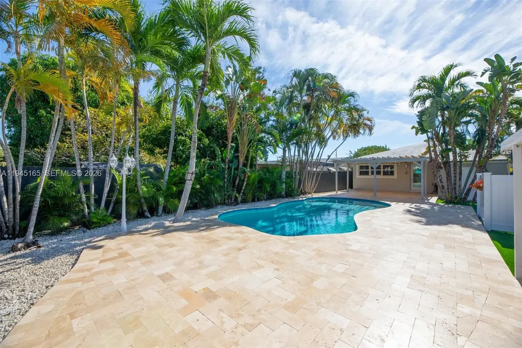 1627 Moffett Street Hollywood FL 33020