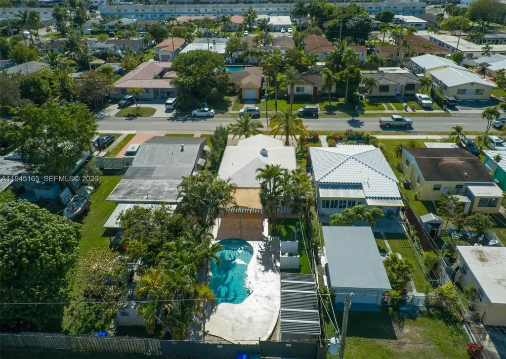 1627 Moffett Street Hollywood FL 33020