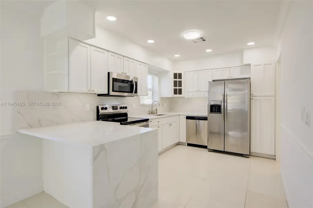 1627 Moffett Street Hollywood FL 33020