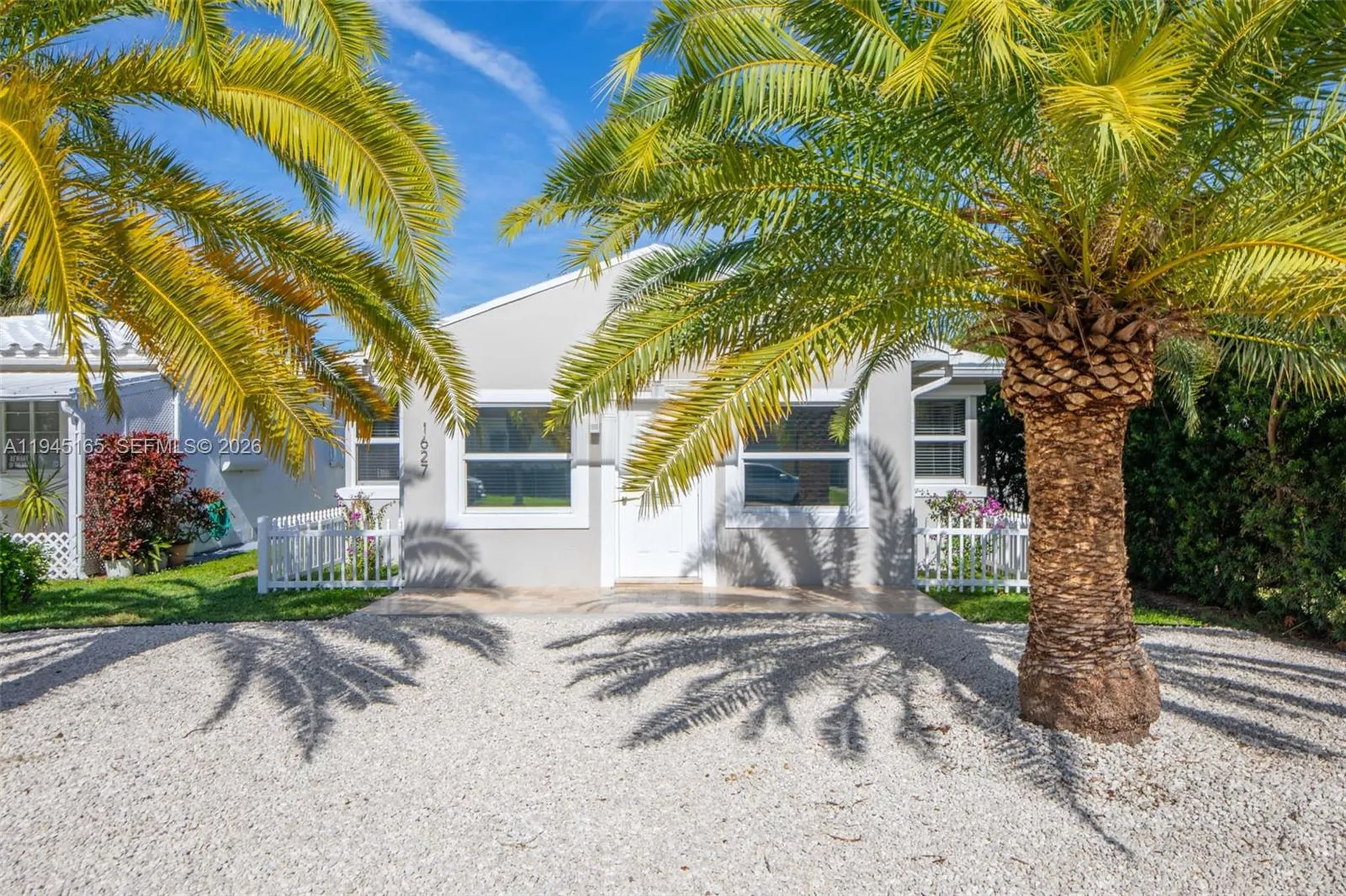1627 Moffett Street Hollywood FL 33020