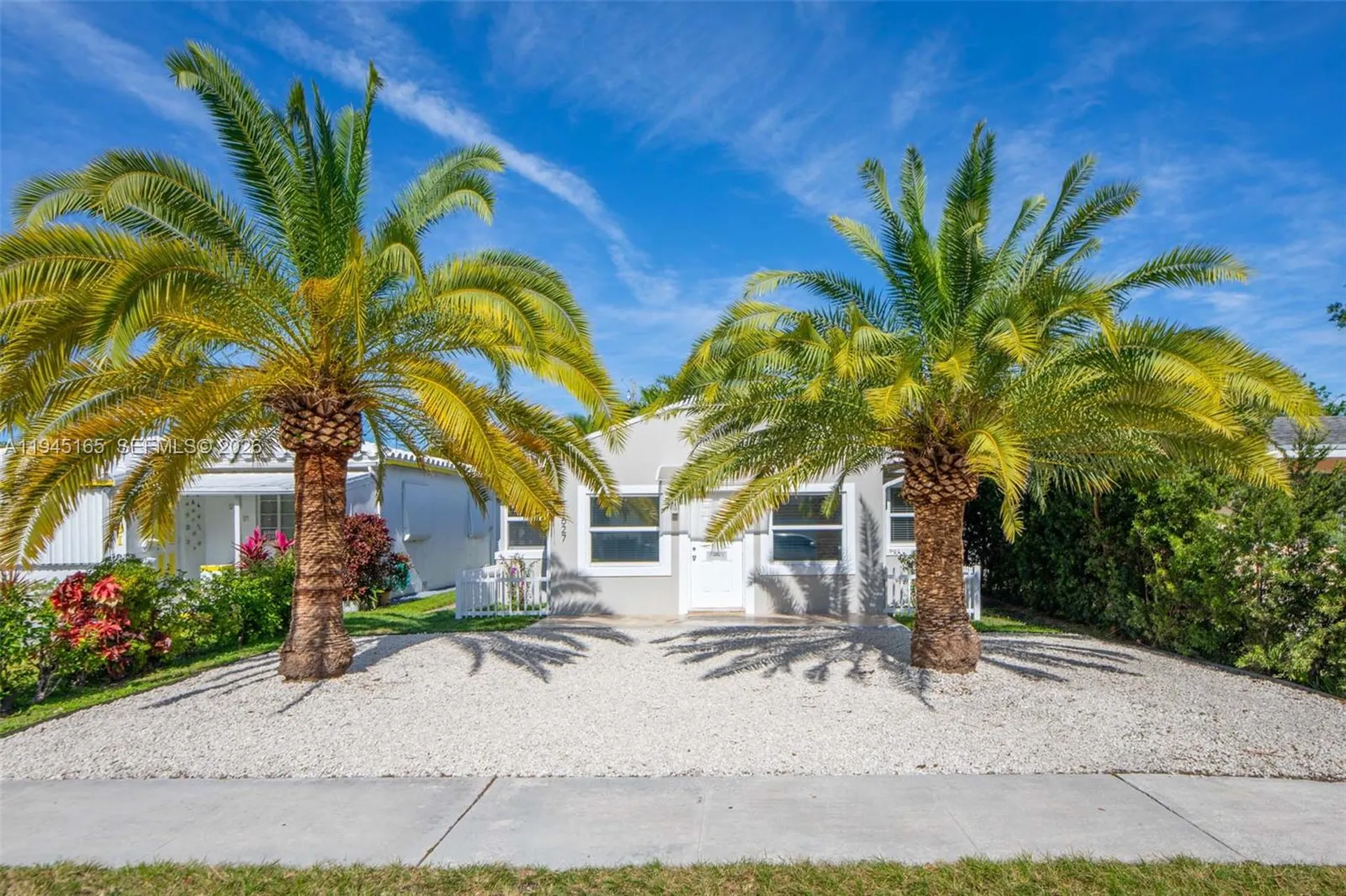 1627 Moffett Street Hollywood FL 33020