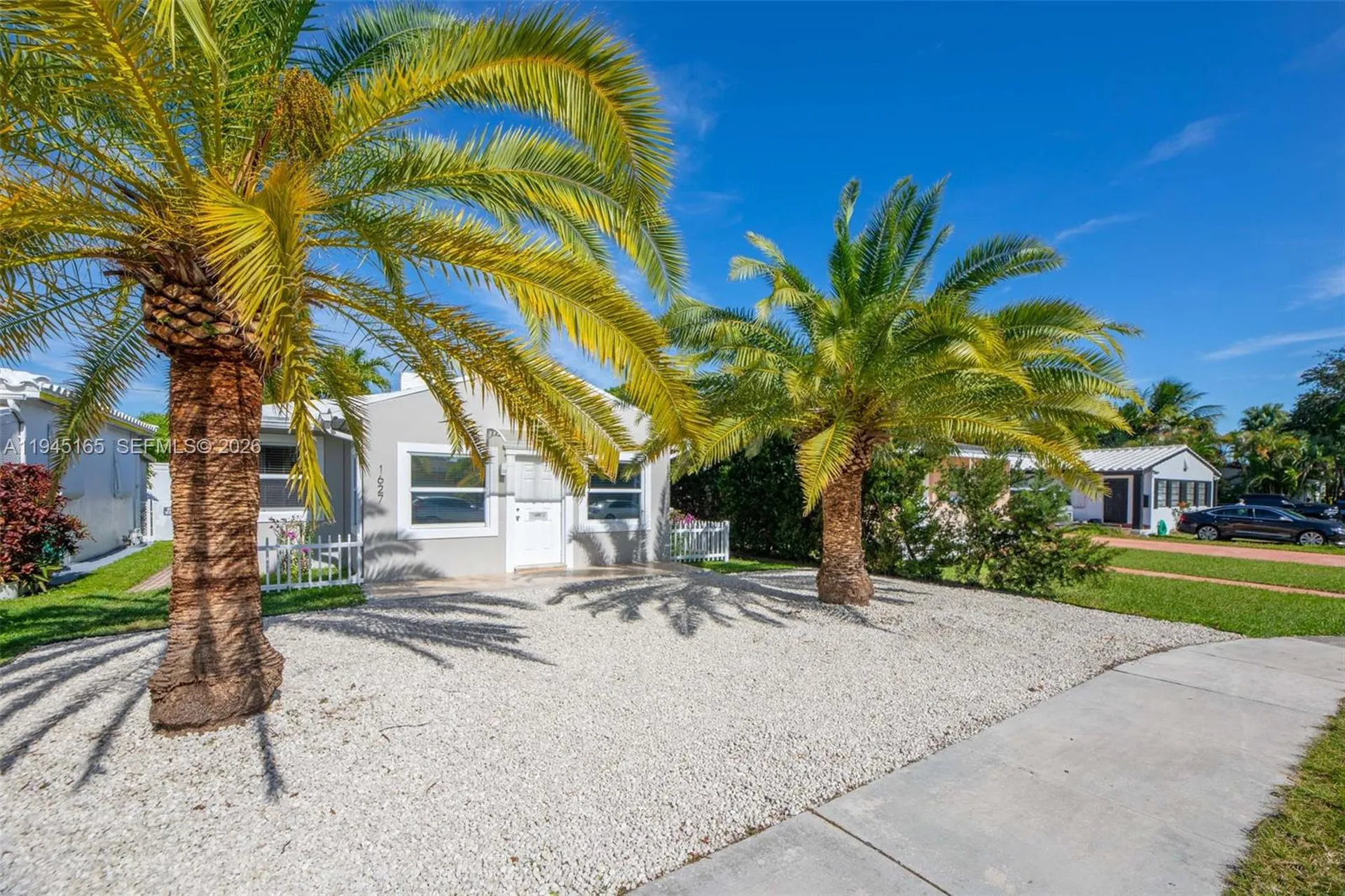 1627 Moffett Street Hollywood FL 33020