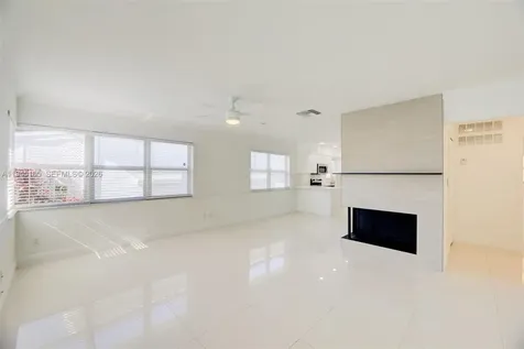 1627 Moffett Street Hollywood FL 33020