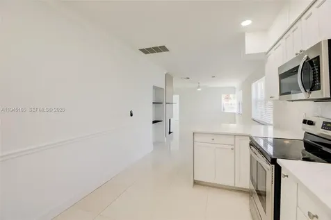 1627 Moffett Street Hollywood FL 33020