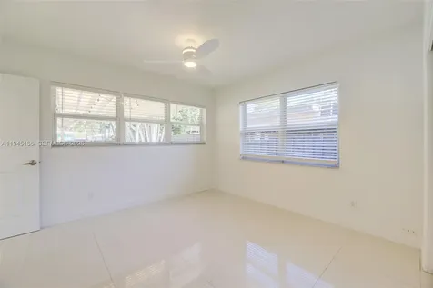 1627 Moffett Street Hollywood FL 33020
