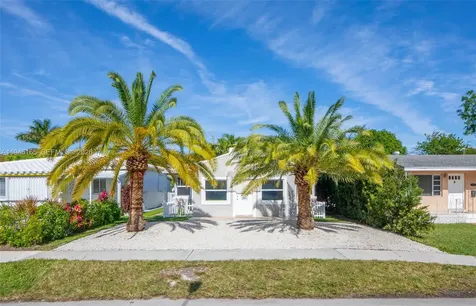 1627 Moffett Street Hollywood FL 33020