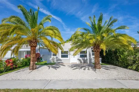 1627 Moffett Street Hollywood FL 33020