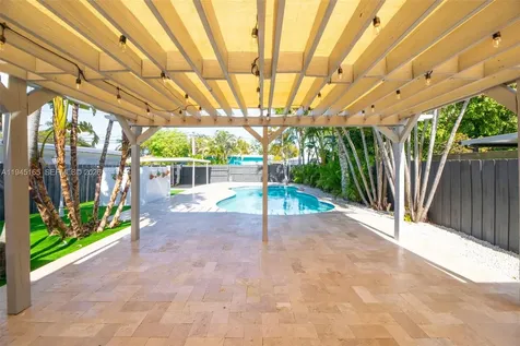 1627 Moffett Street Hollywood FL 33020
